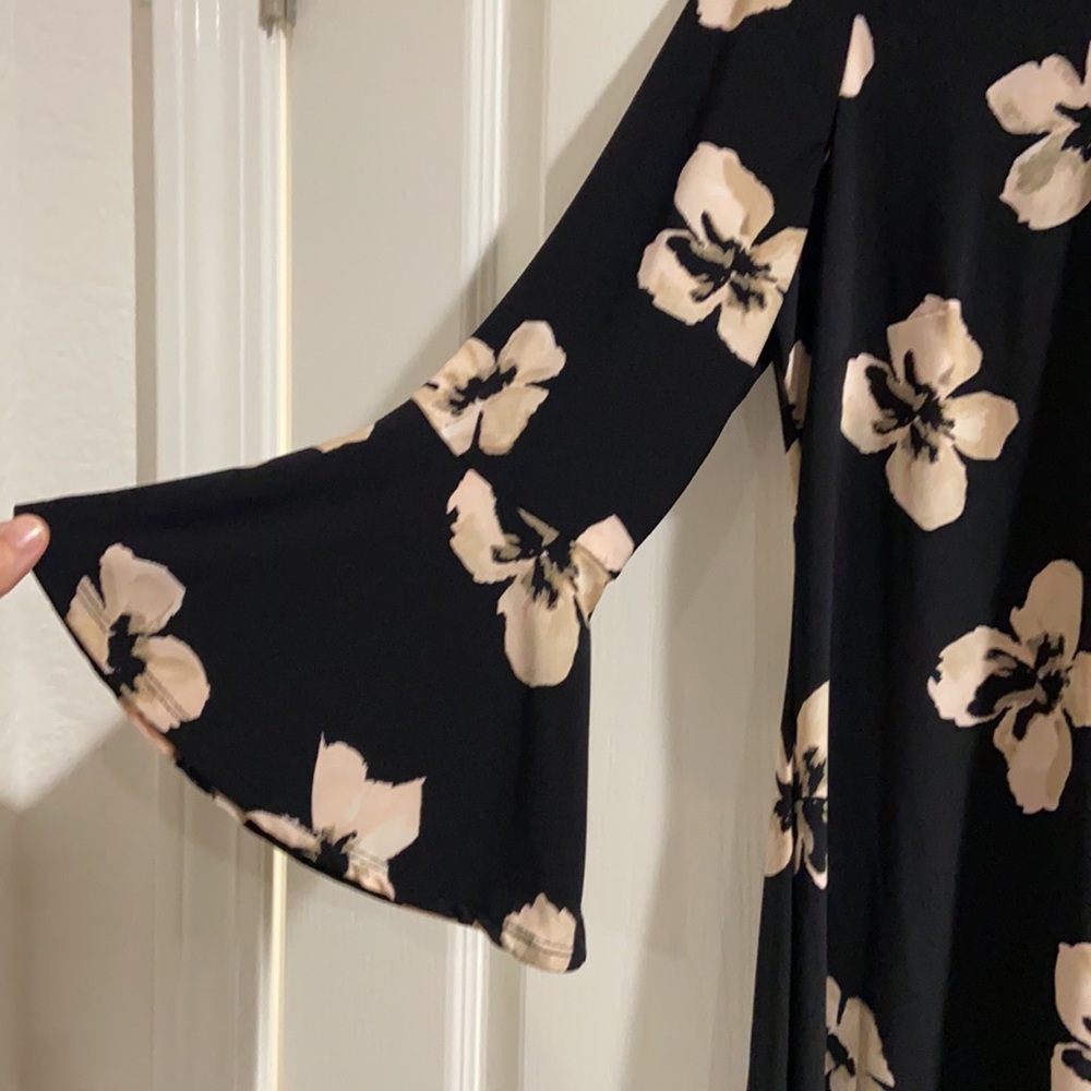 Tommy Hilfiger dress - Picture 3 of 4
